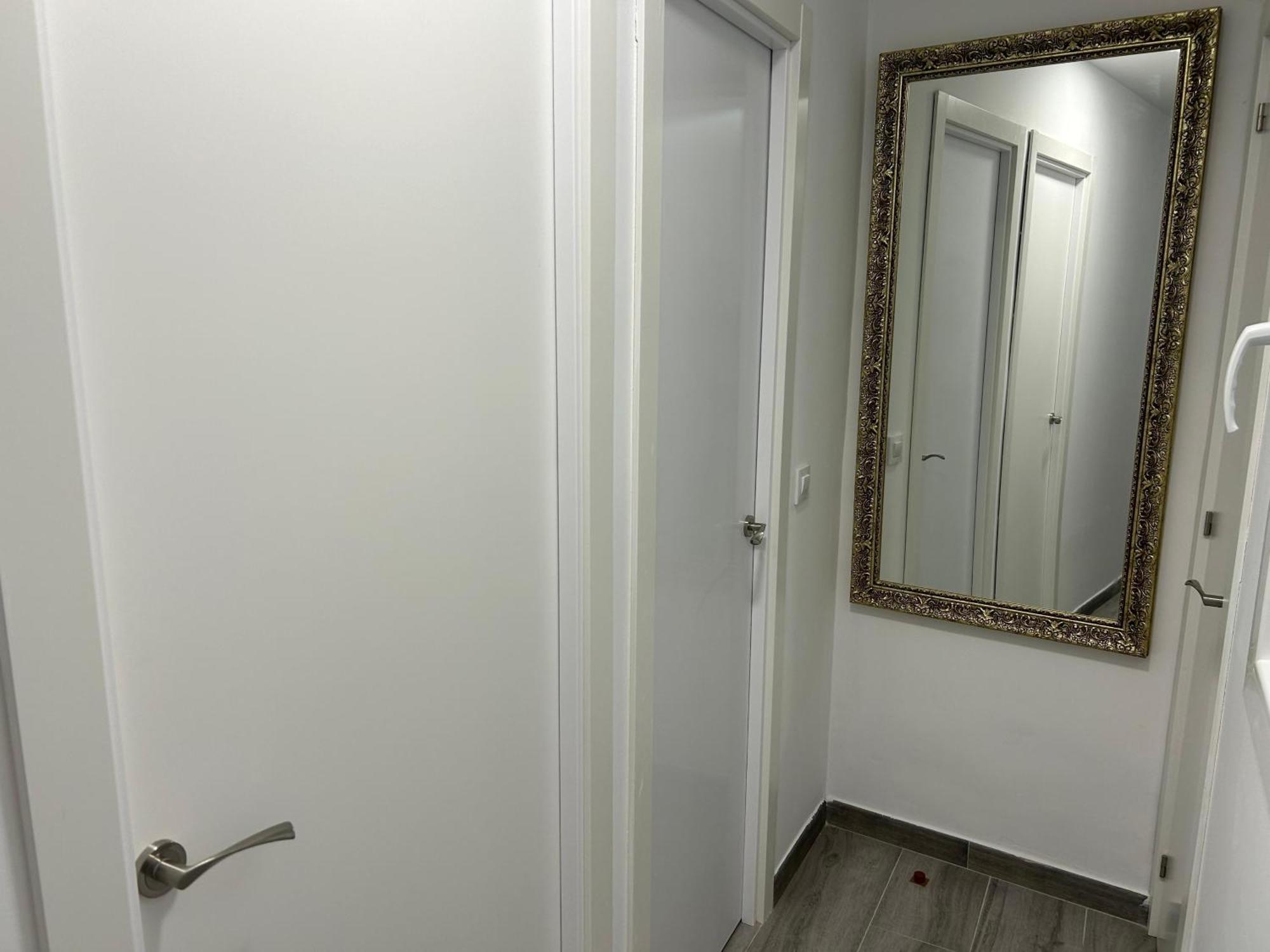 A Unos Pasos A Paseo Del Prado Apartment มาดริด ภายนอก รูปภาพ
