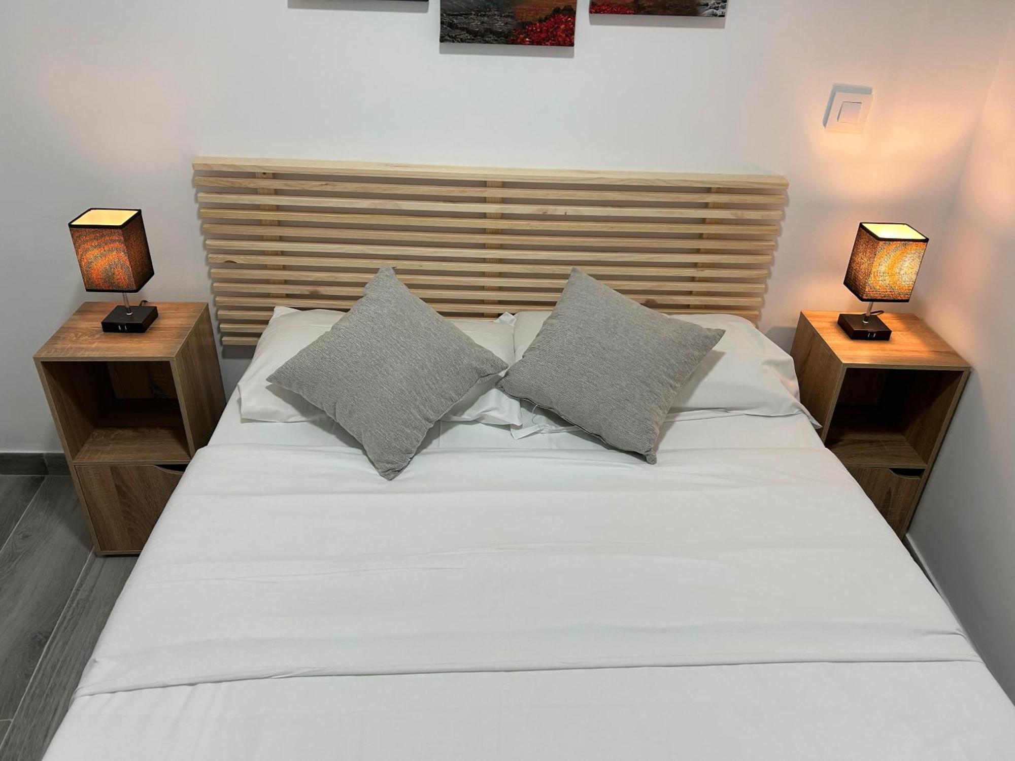 A Unos Pasos A Paseo Del Prado Apartment มาดริด ภายนอก รูปภาพ